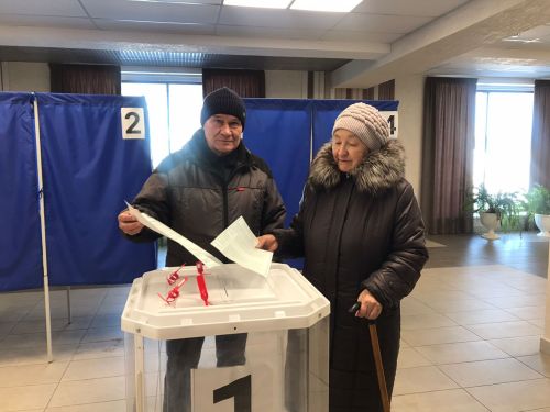 В Камских Полянах голосуют супружеские пары