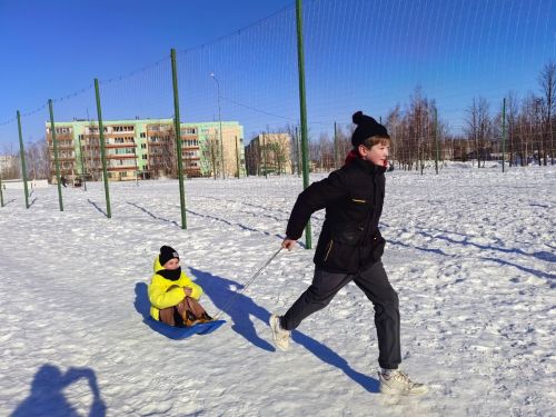 Ученики камполянской школы № 2 приняли участие в весёлых стартах