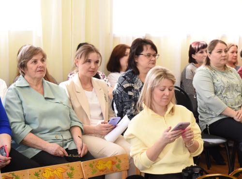 В Детском саду «Золотая Рыбка» прошла конференция для педагогов и родителей по итогам прошедшего года