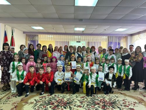 Воспитанники детского сада «Золотая рыбка» приняли участие в IV Республиканском конкурсе «Народы разные — Республика одна!»