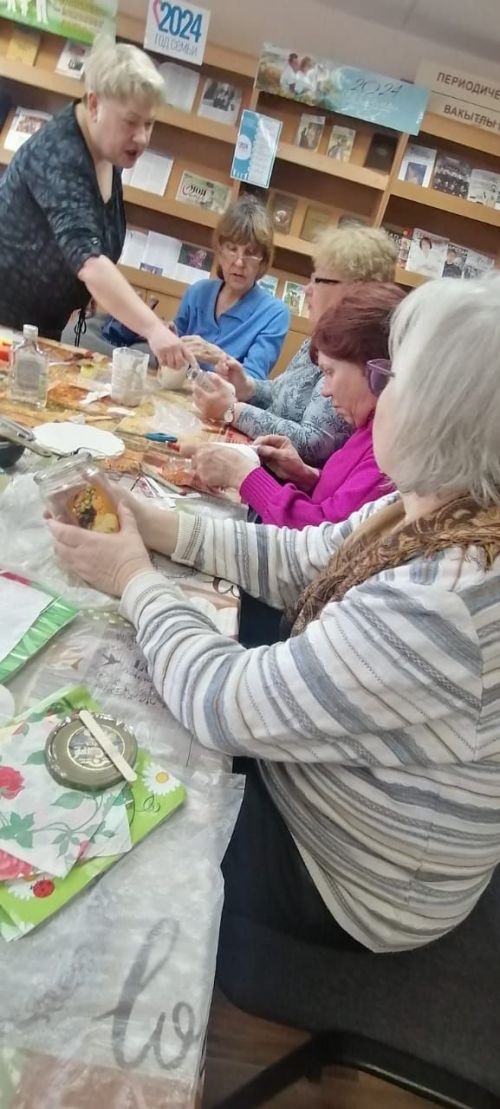 Клуб рукодельниц