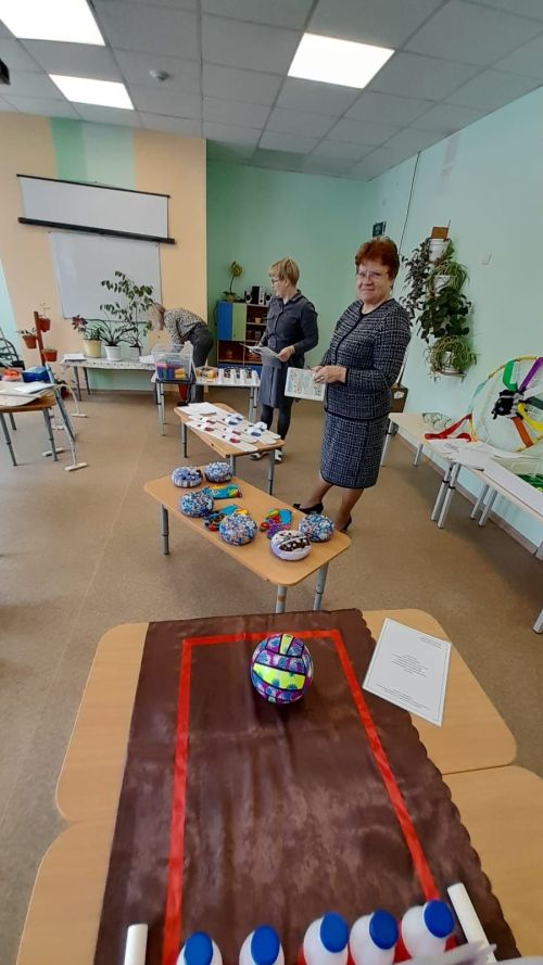 В детском саду «Золотая Рыбка» состоялся конкурс пособий