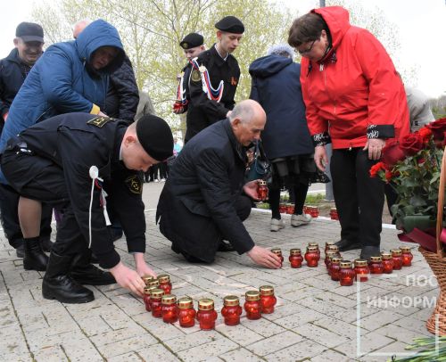 Жители Камских Полян почтили память жертвам и участникам, ликвидаторам катастрофы на Чернобыльской АЭС