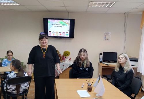 Для учащихся школы № 1 провели творческий час