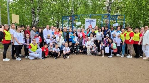 Педагоги и воспитанники д/с «Огонек» приняли участие в Малых Олимпийских играх