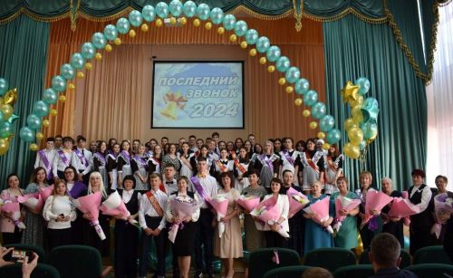 Теплые слова в адрес камполянских выпускников