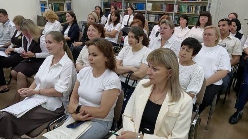 Библиотекари Камских Полян приняли участие в форуме «День любителей чтения»