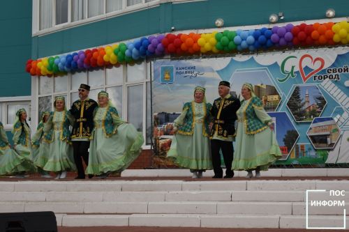 Камполянцы отметили – День рождения города