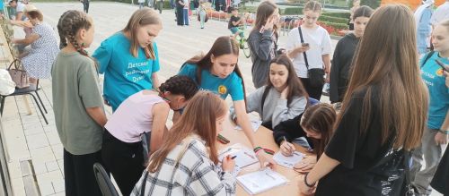Активисты Детской районной Думы Камских Полян провели акцию «Письмо солдату»