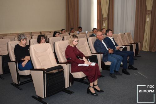 В исполнительном комитете Камских Полян состоялась сессия депутатов муниципального образования