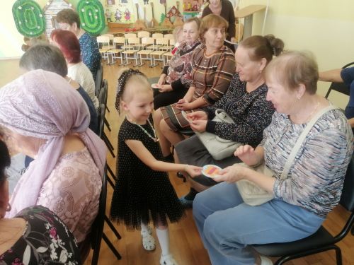 В детском саду «Огонек» состоялась встреча с ветеранами дошкольного труда