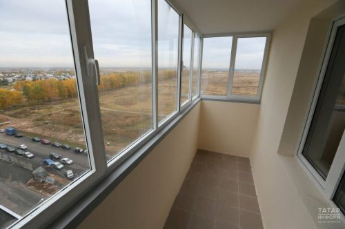 Депутат Госдумы предупредил о штрафах за курение на общих балконах в многоквартирных домах