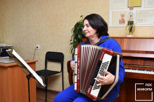 День музыки и душевной теплоты: в Детской музыкальной школе чествовали мудрое поколение