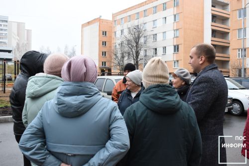 Депутаты встретились с жителями Камских Полян