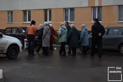 Депутаты встретились с жителями Камских Полян