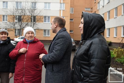 Депутаты встретились с жителями Камских Полян