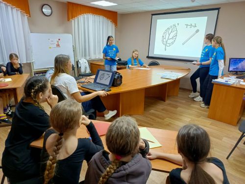 Юные танцоры «Импульса» Камских Полян сразились в осенней викторине