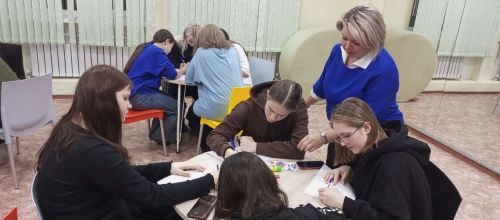 Треугольники памяти: в Камских Полянах поддержали связь поколений в День Героев Отечества