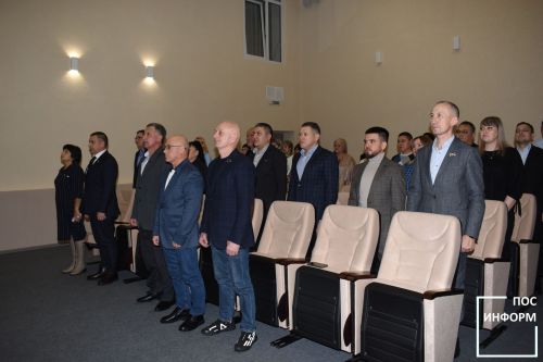 Заключительная сессия прошла в исполнительном комитете Камских Полян