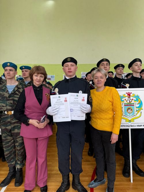 В Камских Полянах завершился конкурс смотр строя и песни