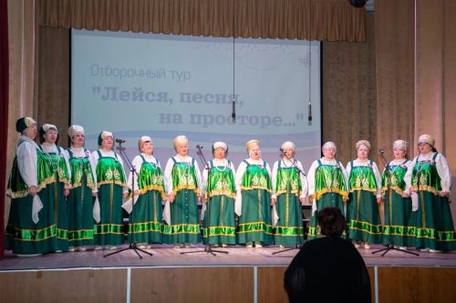 Артисты Камских Полян приняли участие в отборочном туре конкурса «Лейся, песня, на просторе...»