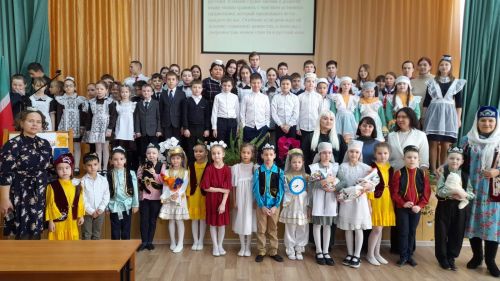 Месячник родного языка в Камскополянской школе №1: традиции, творчество, единство