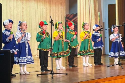 Творческие коллективы Камских Полян выступили на концерте «Музыка Весны» в Шереметьевке