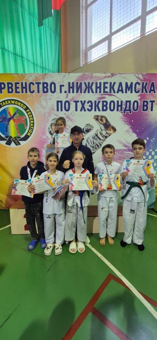 Спортсмены Камских Полян завоевали награды на открытом первенстве по тхэквондо