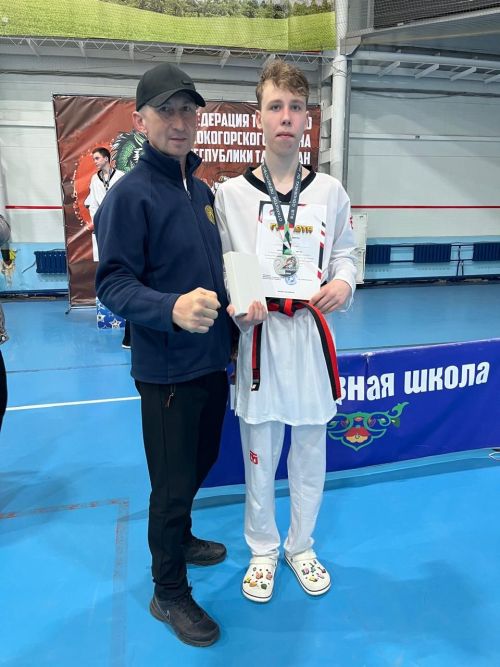 Спортсмены Камских Полян отличились на «Вызове Сильнейших» по тхэквондо