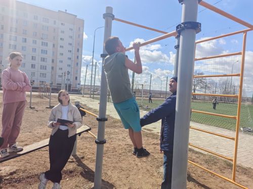 В школе №2  Камских Полян состоялся военно-патриотический этап «Зарница 2.0»