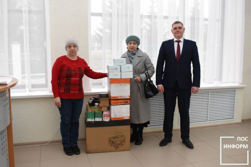 Жители Камских Полян передали гуманитарную помощь бойцам в зоне СВО