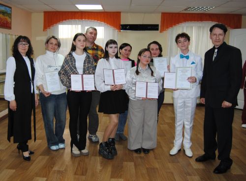 В Центре детского творчества «Радуга» прошел трогательный выпускной вечер