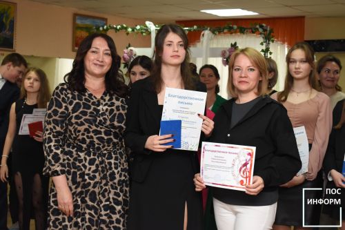 В детской музыкальной школе Камских Полян состоялся выпускной
