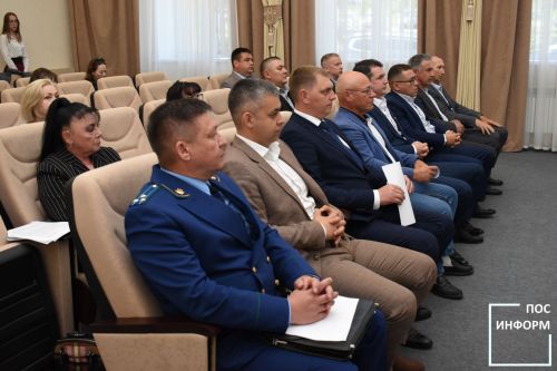 Александр Павлов избран главой Камских Полян на 52-ой сессии Совета