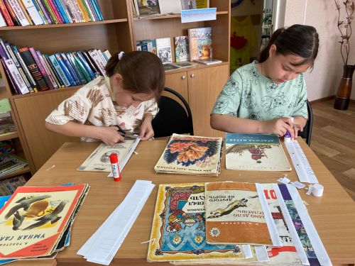 В библиотеке Камских Полян прошло занятие клуба «Доктор Китапкин»
