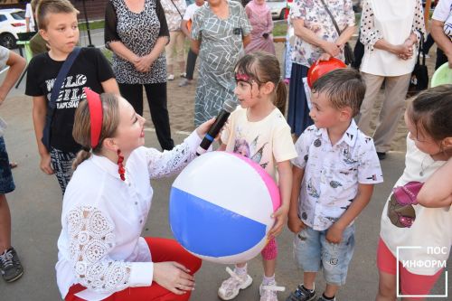 В Камских Полянах прошел яркий праздник двора