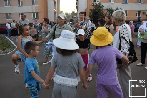 В Камских Полянах прошел яркий праздник двора