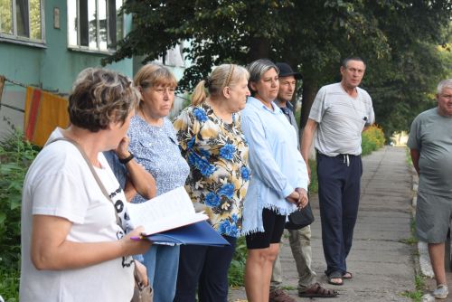 В Камских Полянах вновь прошел комиссионный обход многоквартирных домов