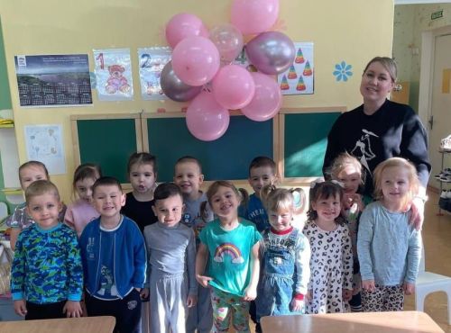 Гульназ Фаязовна Хузина, воспитатель д/с «Солнышко»: «Работа с детьми мне дает возможность проявить творчество: сочиняем сказки или делаем поделки»