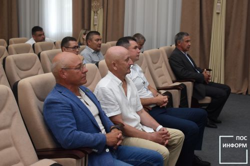 В Камских Полянах прошла сессия депутатов муниципального образования