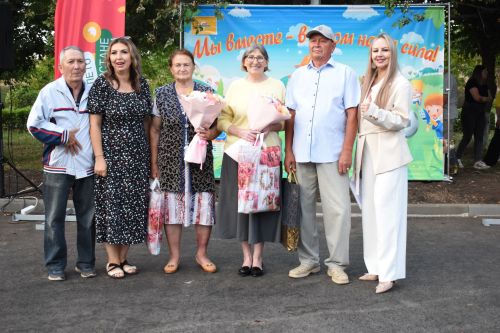 Праздник обновленного двора для жителей Камских Полян