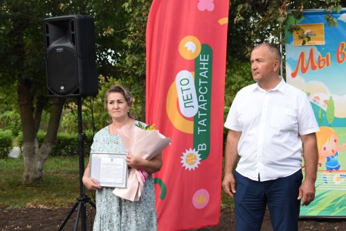 Праздник обновленного двора для жителей Камских Полян