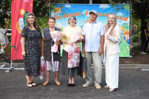 Праздник обновленного двора для жителей Камских Полян