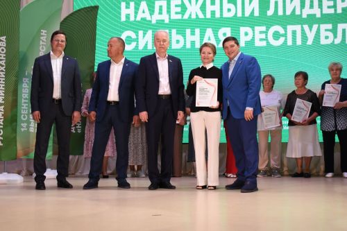 Яркий и летний фестиваль состоялся в Камских Полянах