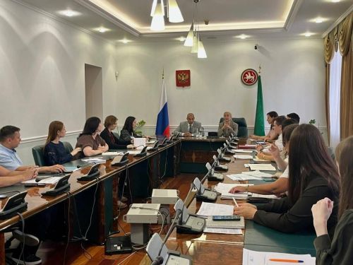 Герой России Расим Баксиков проходит стажировку в Министерстве культуры Татарстана