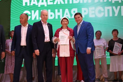 Яркий и летний фестиваль состоялся в Камских Полянах