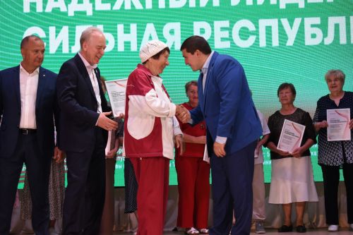 Яркий и летний фестиваль состоялся в Камских Полянах