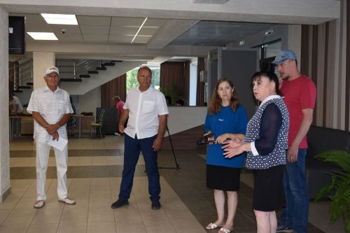 Жители Камских Полян поучаствовали в телемарафоне в поддержку участников СВО