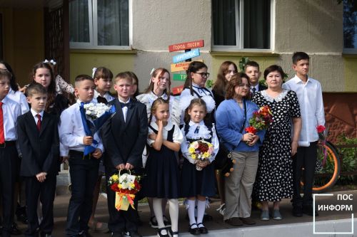 В детской музыкальной школе Камских Полян прошел «День знаний»
