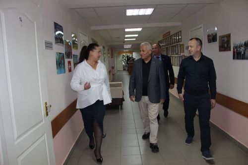 Мэр города-побратима Кавак оценил работу Детской музыкальной школы Камских Полян